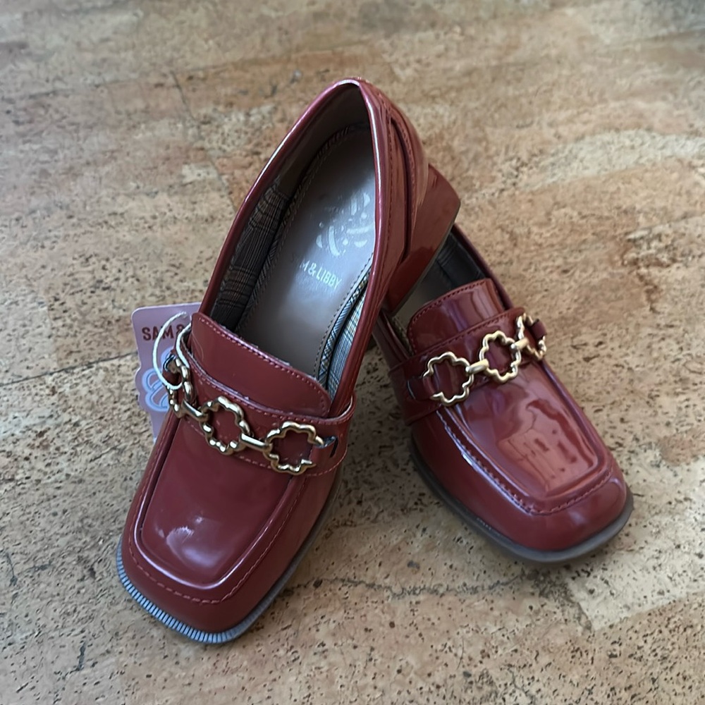 Square Toe, Chunky Heeled Mia Loafers